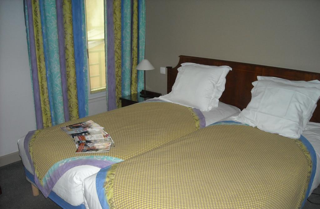 Hotel Cardinal Rive Gauche Paris Rum bild
