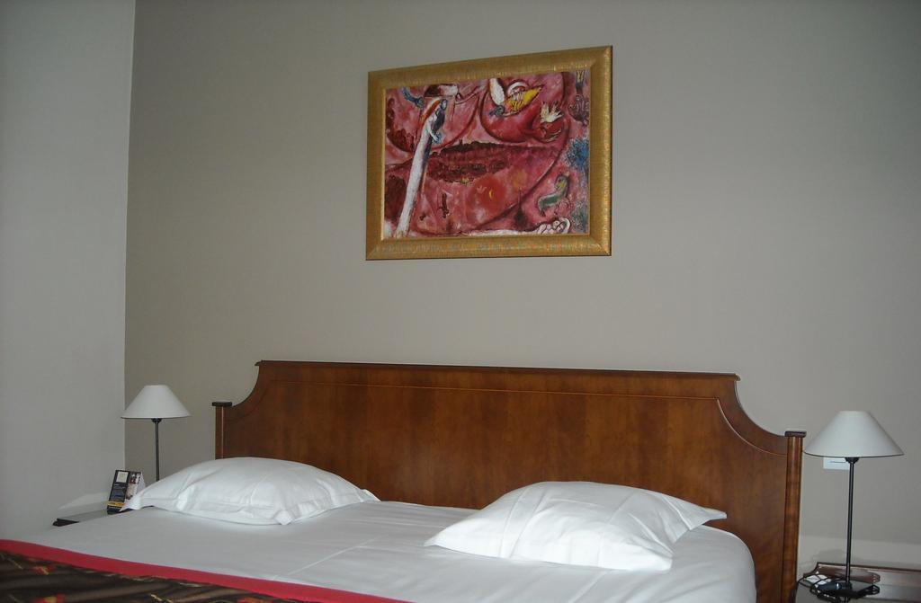 Hotel Cardinal Rive Gauche Paris Rum bild